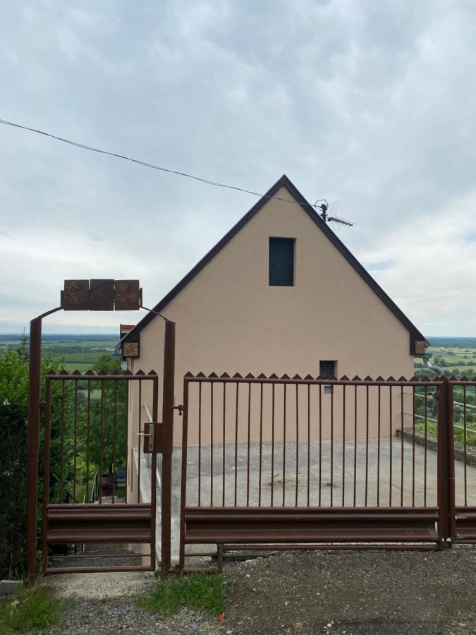 Feher Szolo Vendeghaz Sátoraljaújhely Zewnętrze zdjęcie